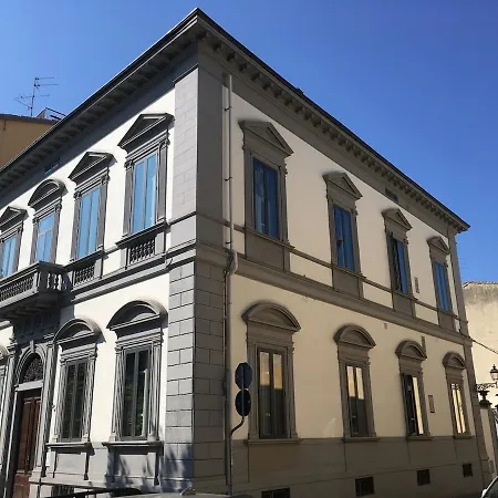 Lux Palace Max Apartman Firenze